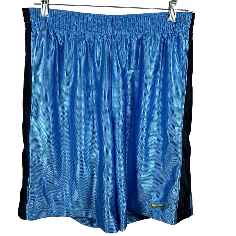 Nike Basketball Men XL Vintage Carolina Blue/NV Stripe Elastic/Drawstring Shorts